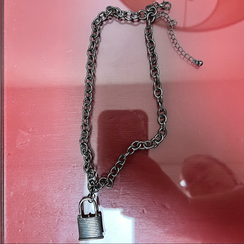 Hot topic padlock necklace
